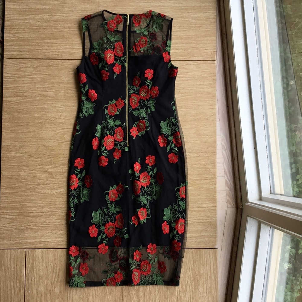 Calvin Klein SALE! Floral Embroidered Dress - Picture 4 of 8